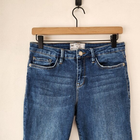 Free People High Rise Rita Cropped Blue Jeans Denim Bootcut Flare Women's 28 - Picture 4 of 10